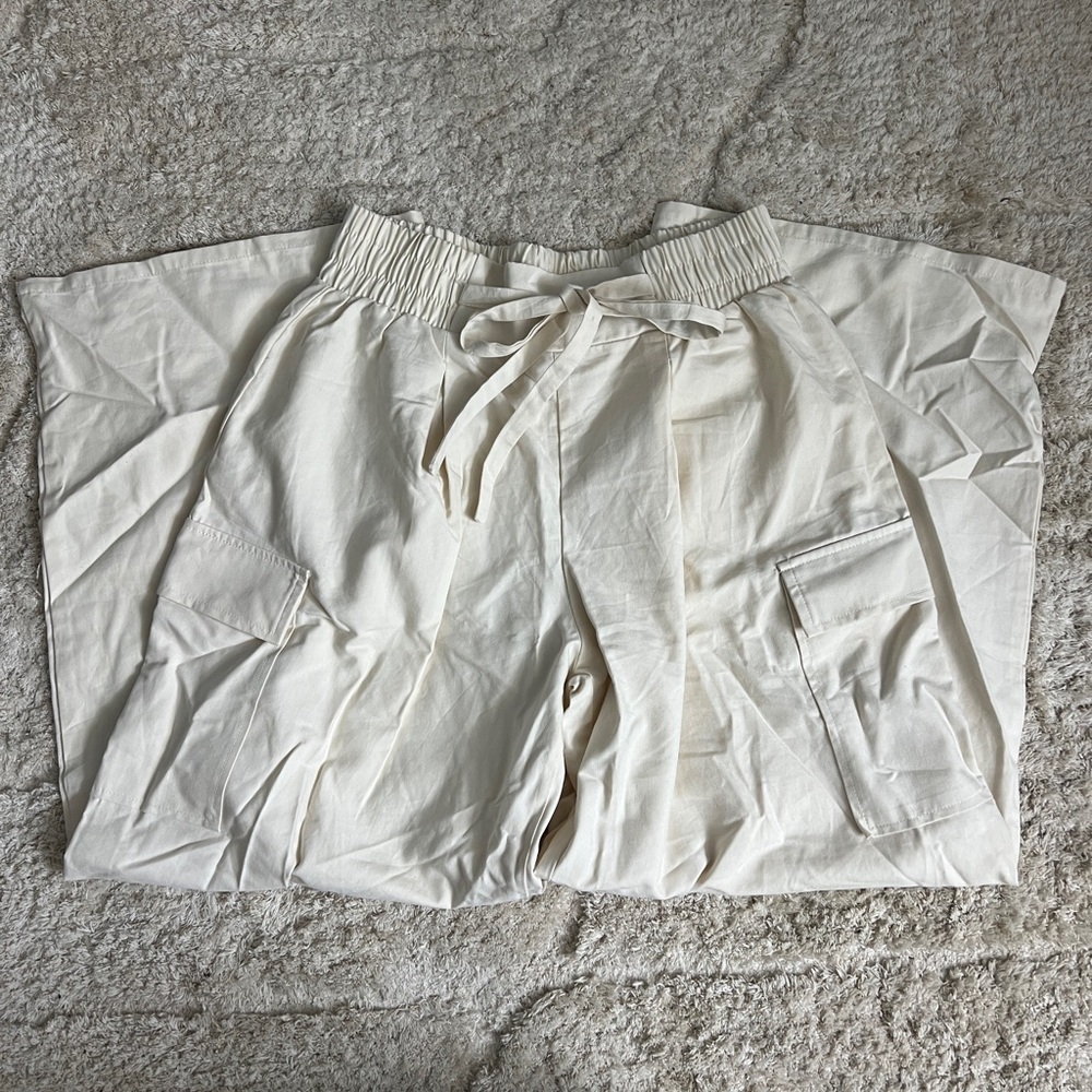 Never Worn Cream Cargo Pants